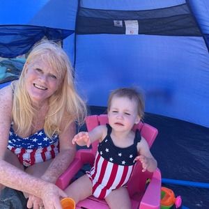 Meet your Posher, Elyse